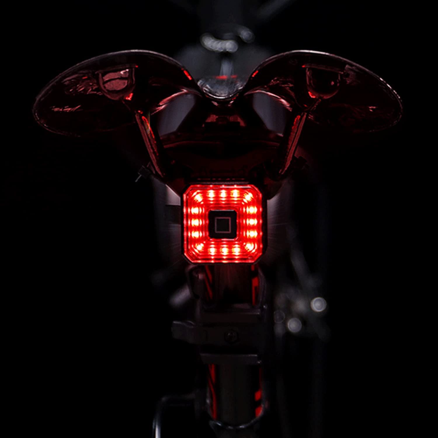 CXWXC Smart Fahrradrücklichter - Wasserdichte Fahrradrücklichter USB wiederaufladbar - Ultrahelles LED-Bremslicht, Fahrradfahrsicherheits-Taschenlampe